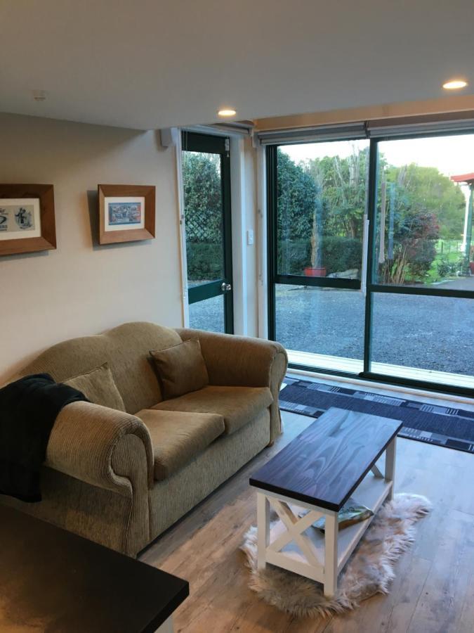 Beynon&Bolton'S Country Loft Escape Bed & Breakfast กาติกาติ ภายนอก รูปภาพ